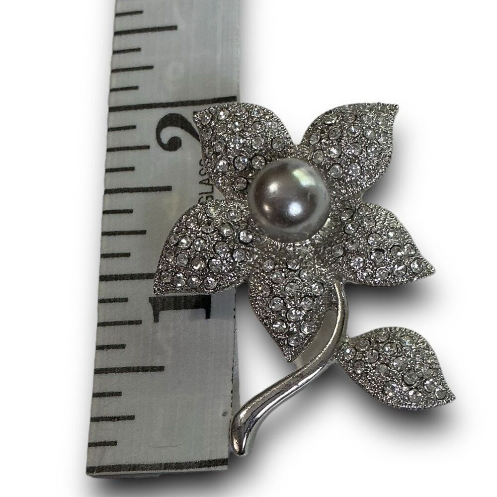 Vintage Monet Rhinestone Floral Flower Brooch Pendant Pin Hat Coat Scarf Pin - Picture 3 of 5